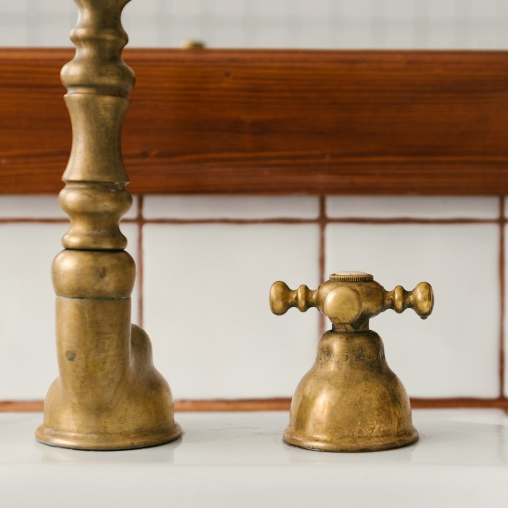 Faucets & Fixtures